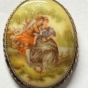 Vintage Cameo Style Brooch by Gragonard 12 Karat Gold Filled By Bojar